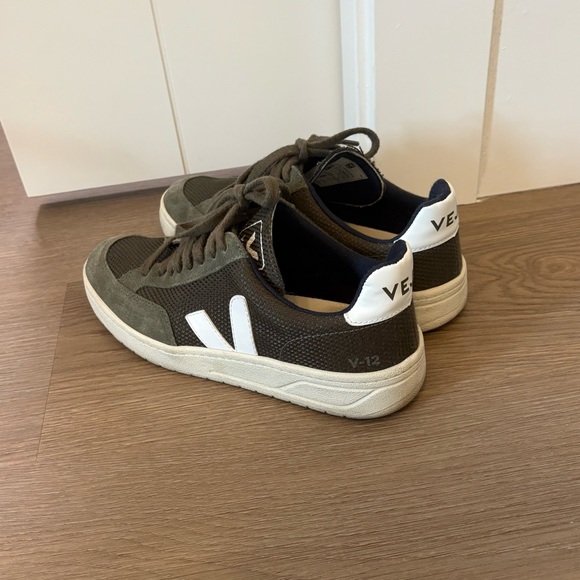 Veja V-12 Khaki and White Women's Sneakers - Picture 6 of 8